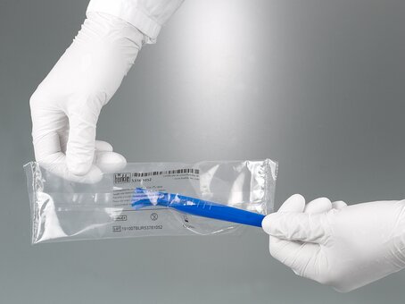 Single-use tweezers, blue, broad tip