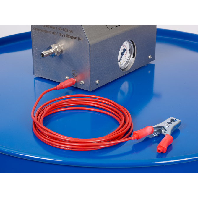 Dispensing system for solvents with discharge elbow