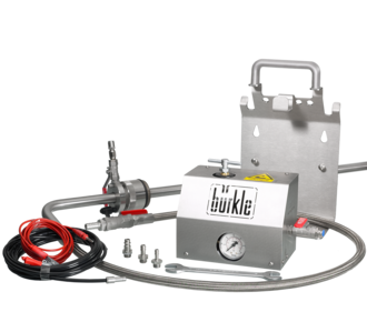 Dispensing system for solvents with discharge hose