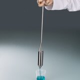 Préleveur de liquide avec ouverture au pouce