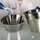 Conical laboratory bowl with a flat base