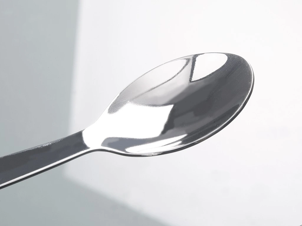 Cuillère à Spaetzle avec spatule en plastique noir SCODEL